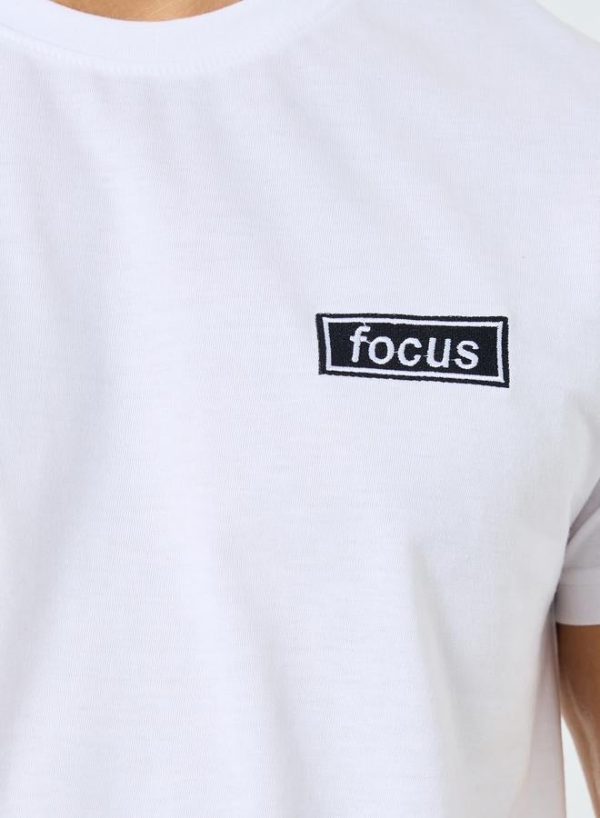 Styli White Regular Fit Embroidered Chest T-Shirt - Image 4